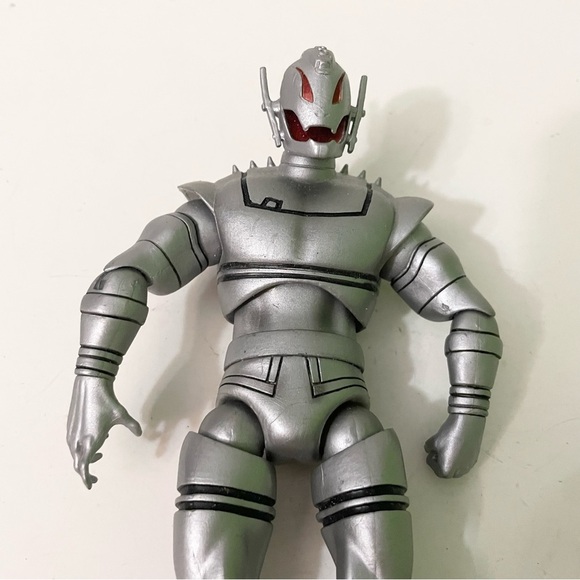 Marvel Legends Hasbro Ultron Action Figure - Picture 9 of 15